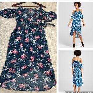 Xhilaration Cold Shoulder dress XSmall